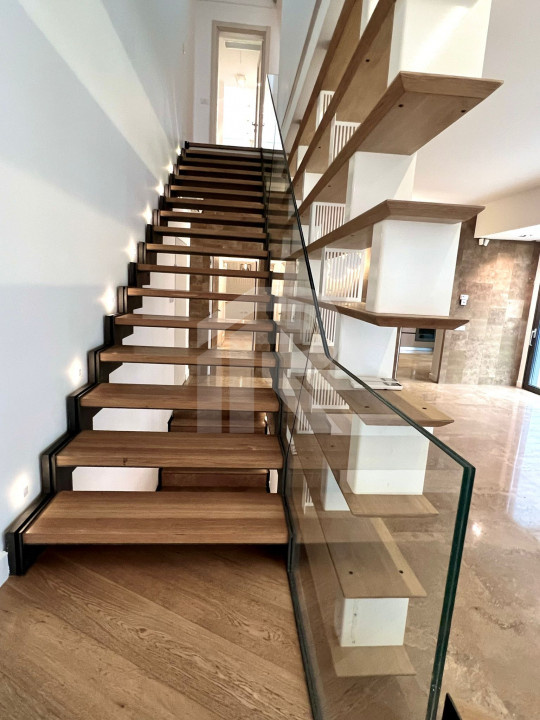 Stunning Villa_First rental after reno 